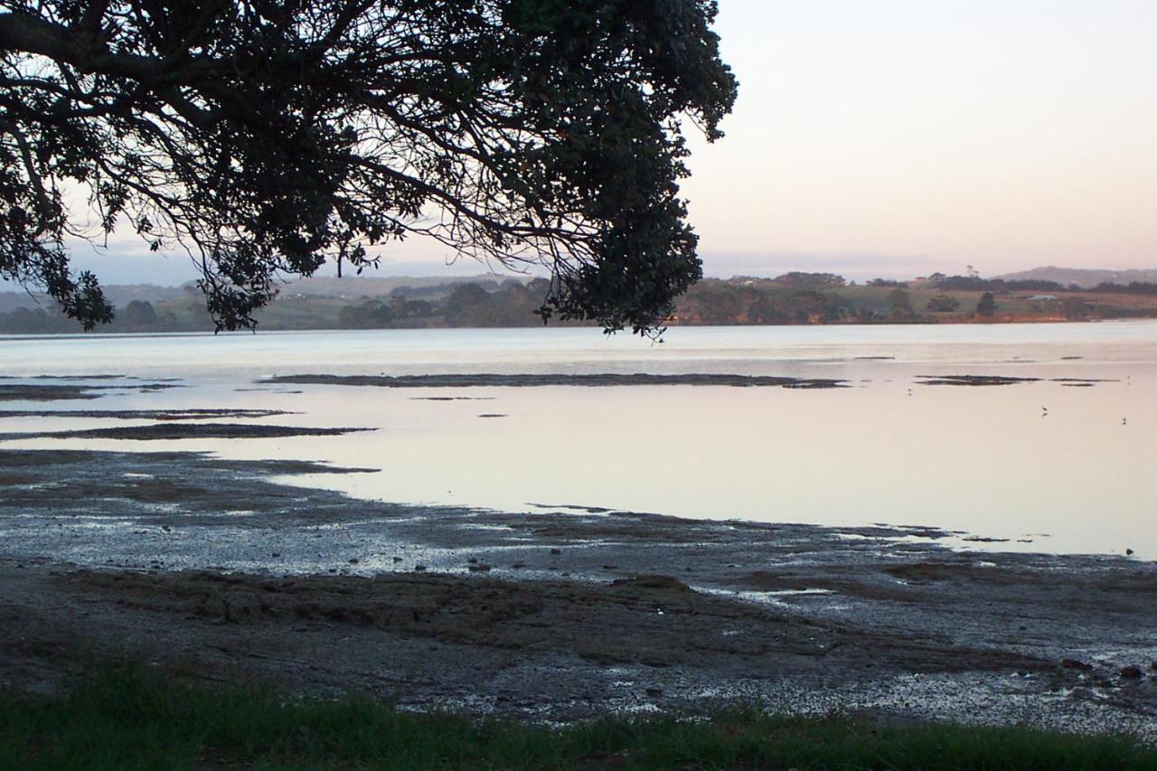 Absolute Waterfront Serenity Near Auckland Clarks Beach Eksteriør bilde