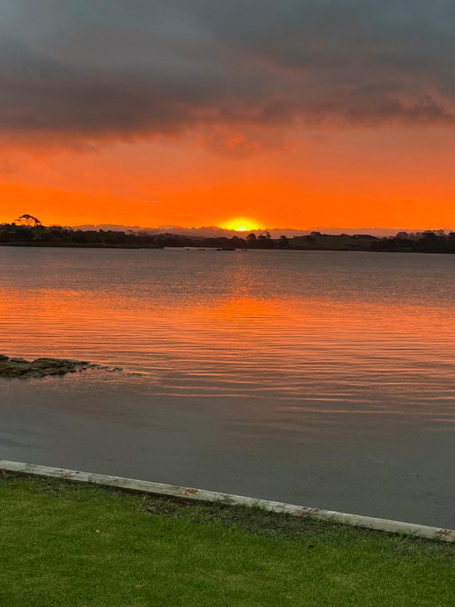 Absolute Waterfront Serenity Near Auckland Clarks Beach Eksteriør bilde